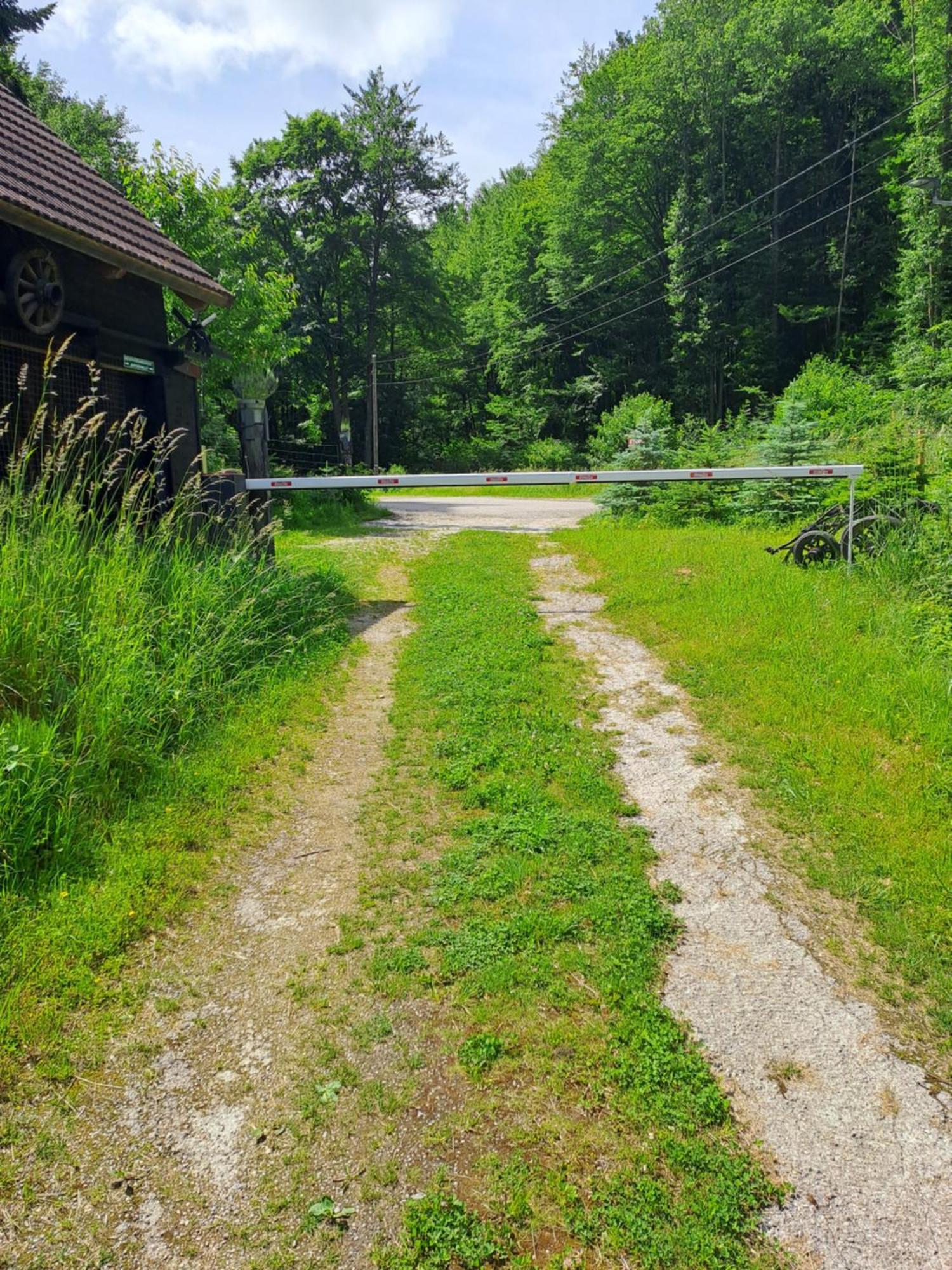 Das Altsteirische Landhaus - La Maison De Pronegg - Feriendomizil Im Biosphaerenpark Wienerwald Pressbaum Exteriör bild